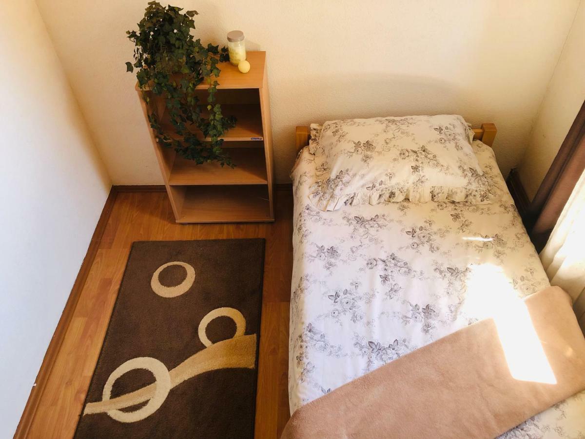 Adella Apartment ซาราเยโว ภายนอก รูปภาพ